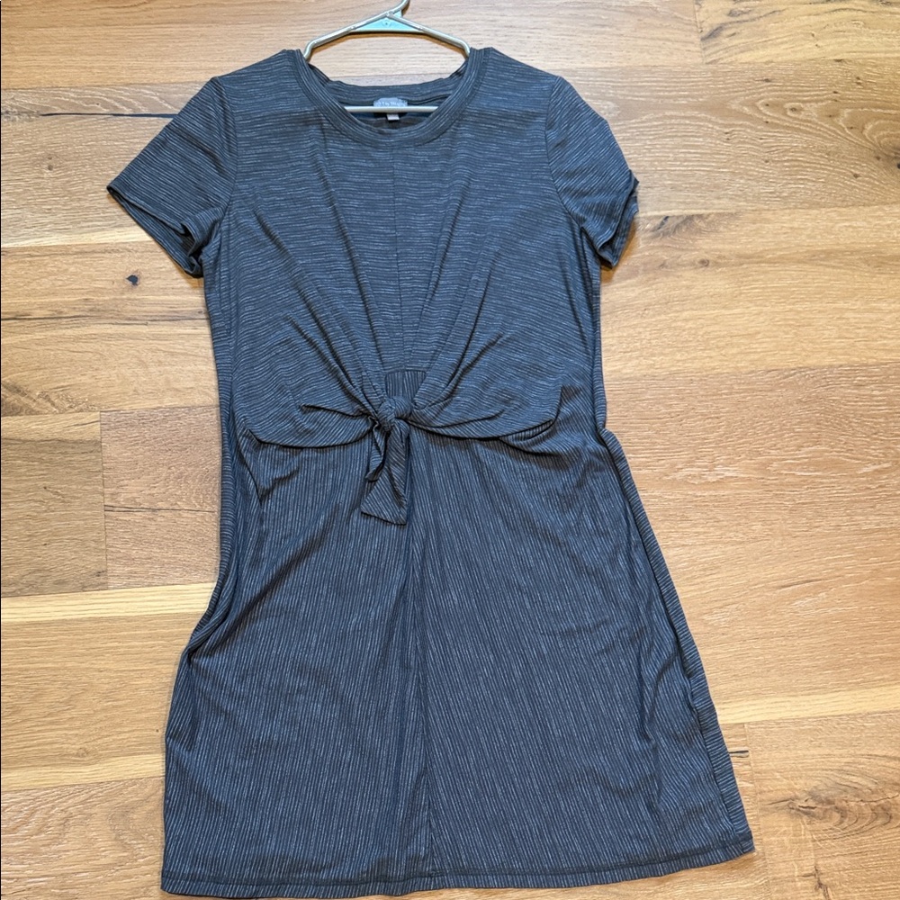 Talbots Gray Short Sleeve Dress